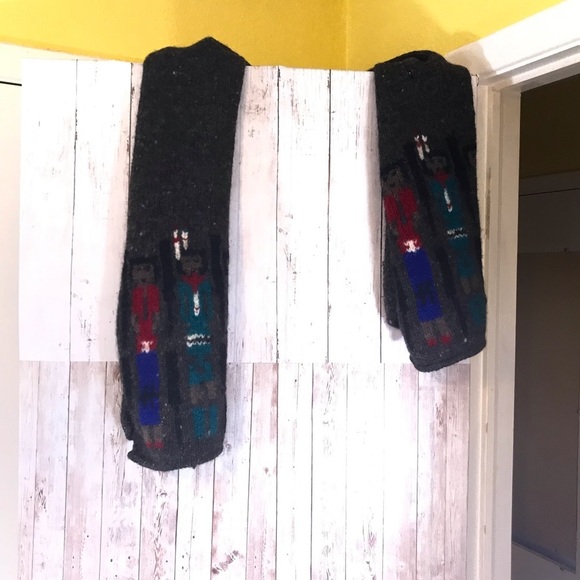 Vintage 100% Wool Hand Knitted Indian Tribe Scarf - Picture 7 of 15